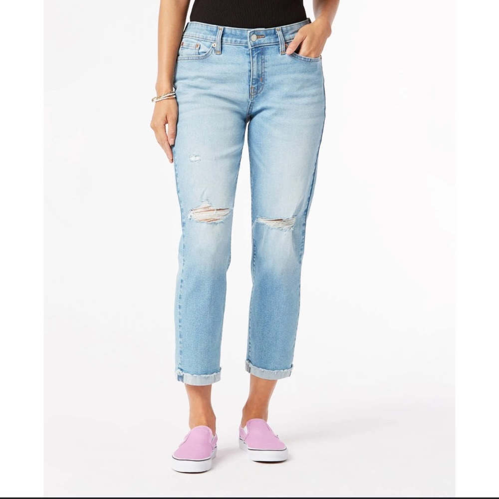 Mid Rise Distressed Boyfriend Jeans Womens W33 NWT